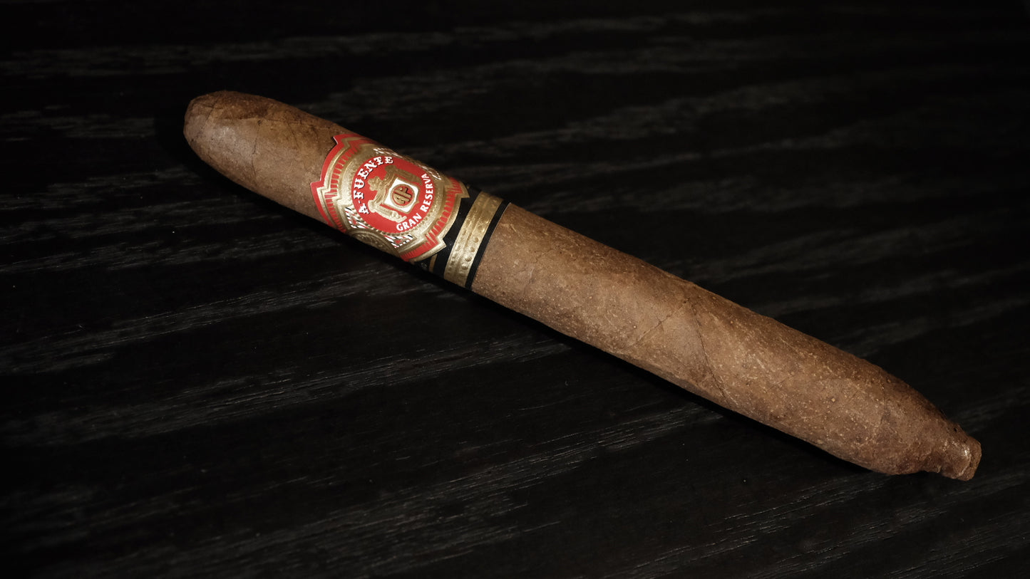 Arturo Fuente Hemingway Signature 25