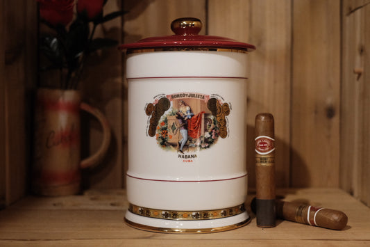 Romeo Y Julieta Jar and Wide Churchill Set