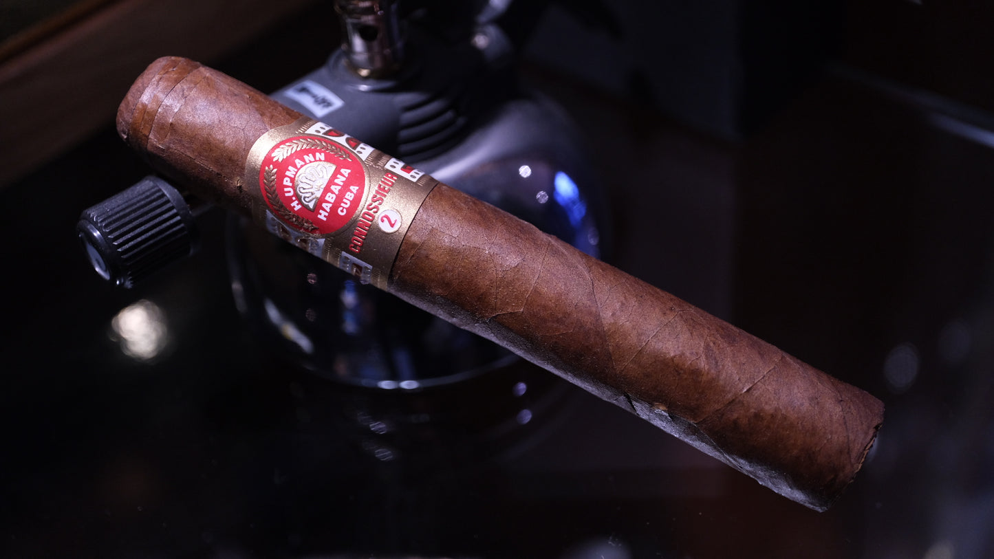 H. Upmann Connossieur No.2 HR Box 25