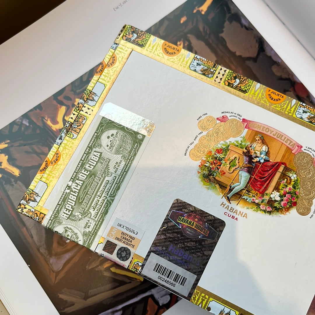 Romeo Y Julieta Coronitas en Cedro (2020) Box 25