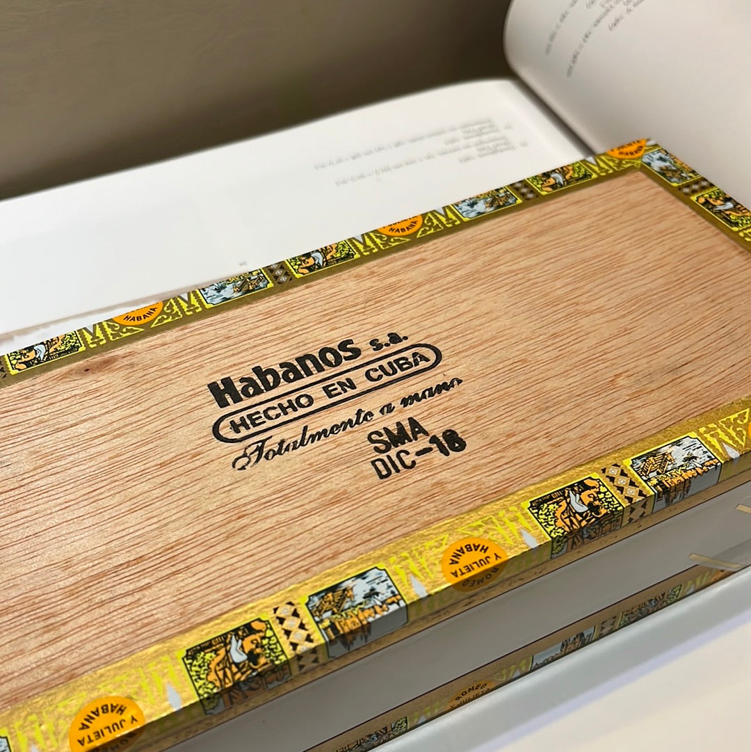 Romeo y Julieta Petit Royales (2018) Box 25