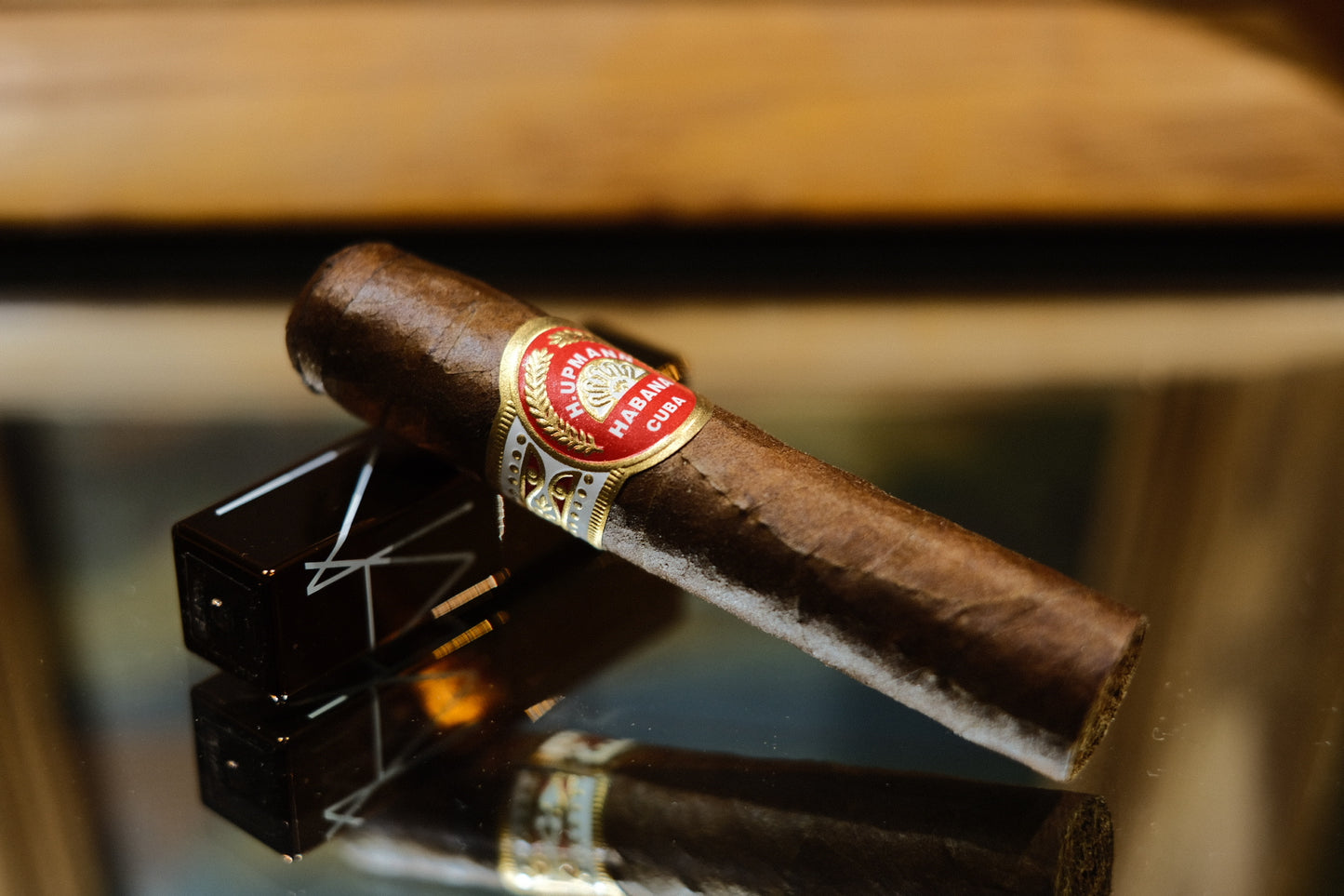 H. Upmann Half Coronas HR