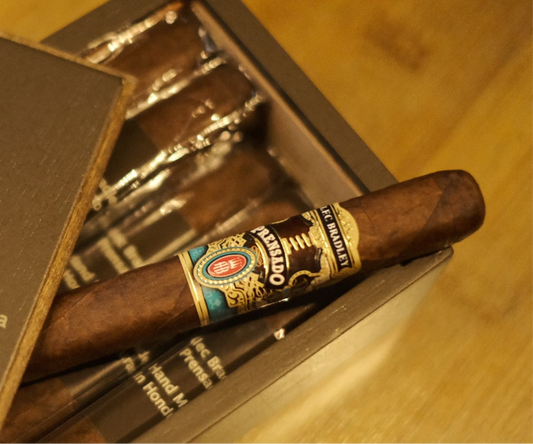 Alec Bradley Prensado Gran Toro